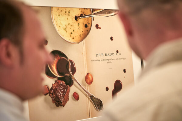 Motiv Der Saucier bei der Ausstellung in München 2022